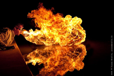 Yoann Moulin - Galerie feu - 12 Reflet de Flamme.jpg